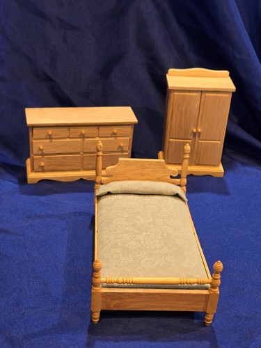 Vintage dollhouse furniture - vintage,