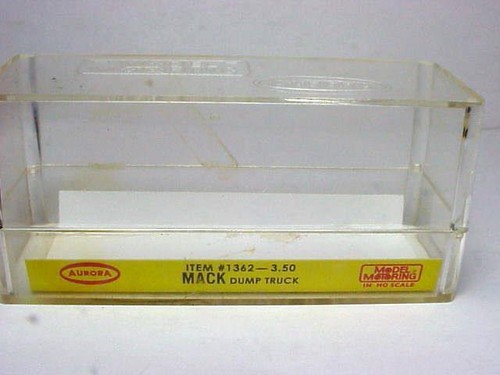 1362 mack dump truck insert - 1362,