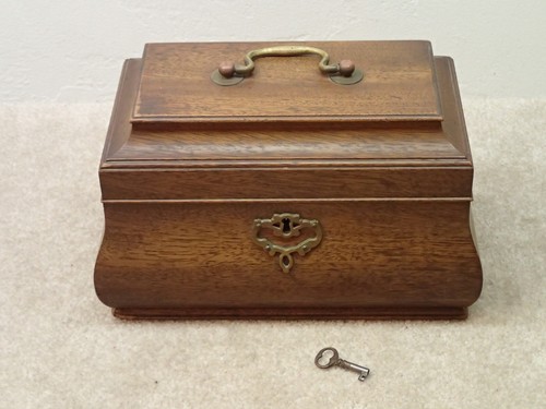 Kittinger vintage tea - tea, caddy