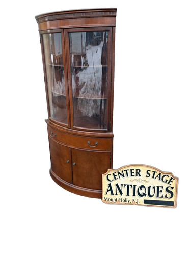 67475 vintage bow front - vintage,