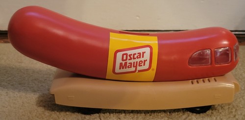 Oscar mayer weinermobile - oscar,