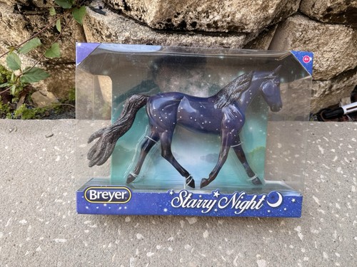 New retired classic - new, breyer
