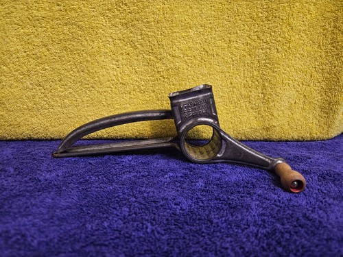 Vintage mouli metal drum - metal,