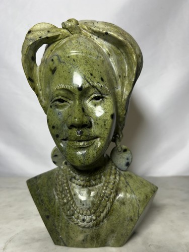 Carved shona female - shona, bust