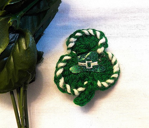 Classic pin green three - pin,