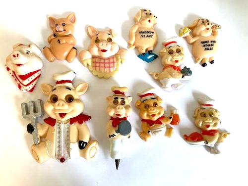 Vintage plastic magnets - plastic,