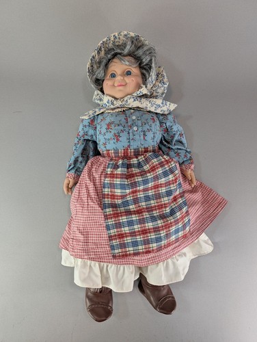 Vintage granny world vinyl - granny, 22"