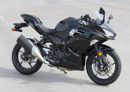 Glossy black fairing - glossy,