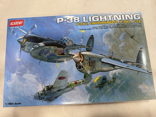 Academy 38 lightning - (2215), p-38