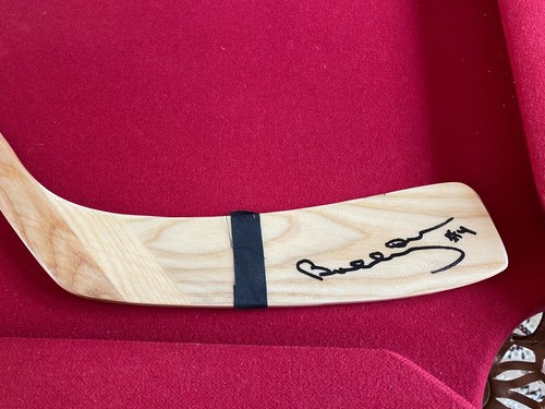Bobby orr autographed - bobby, "autographed"(jsa