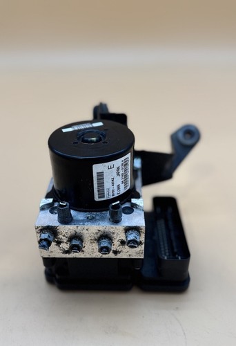 Mazda abs anti lock - 3,