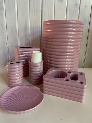 Vtg sally designs plastic - vtg,