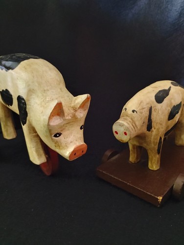 Wooden pig pull - pull, rustic