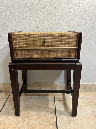 Vintage tommy bahama style - bahama,
