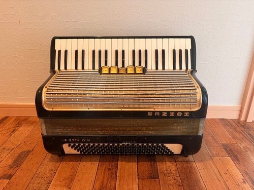 Hohner arietta vintage - iv,