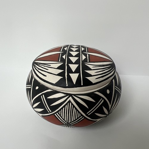 Vintage acoma pottery - acoma, trinket