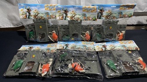 Vintage castle attack play set - attack,