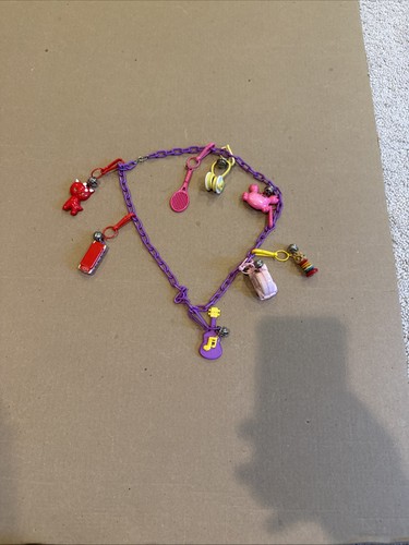 Vintage 80s plastic clip - vintage,