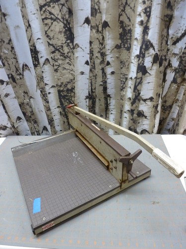 Martin yale paper cutter - paper,