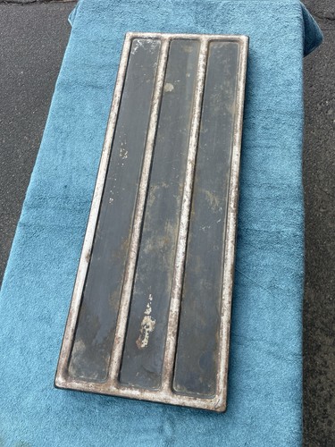 Pair delta rockwell table - of,