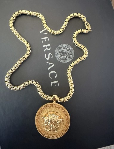 Gianni versace medusa - gianni,