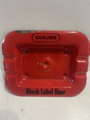 Carling black label beer - -,