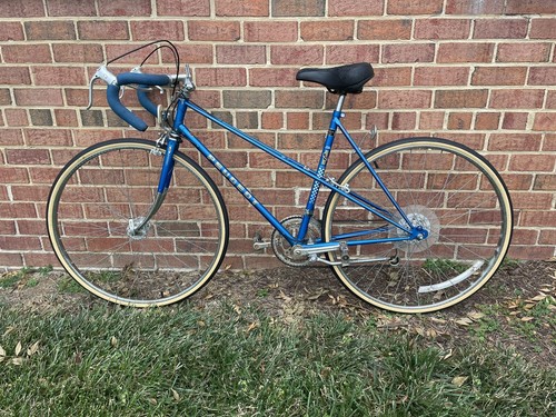 Peugeot vintage bicycle - peugeot,