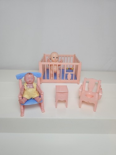 Vtg 1950s renwal dollhouse - vtg,