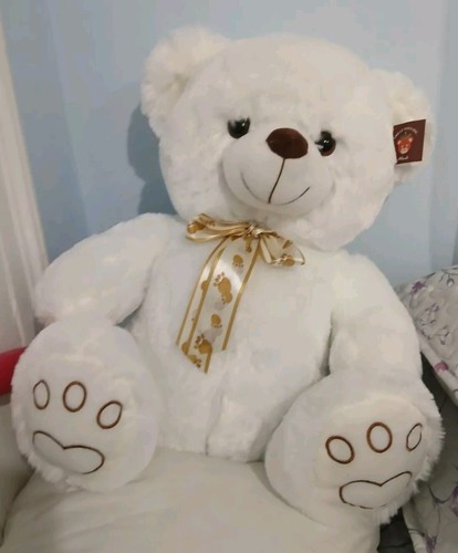 Plush medium size white - plush,