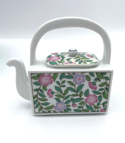 Mini porcelain tea pot - porcelain,