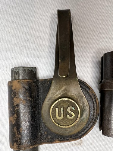 Trapdoor bayonet - us,