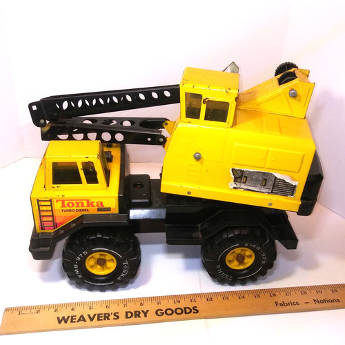 Vintage metal tonka crane - metal,