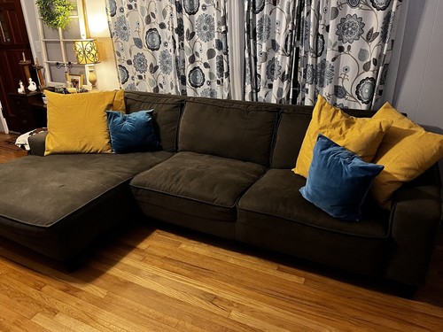 Couches sofas used near - sofas, me