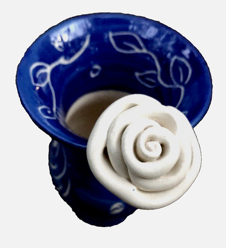 Mary rose young vase roses - mary,