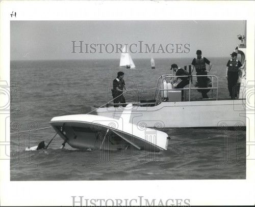1990 press photo - view, of