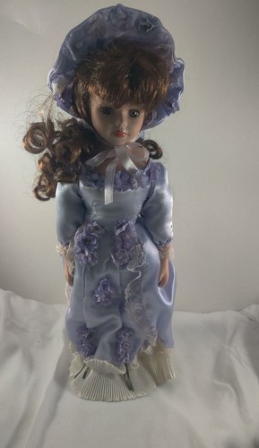 Ashley belle porcelain - belle, doll