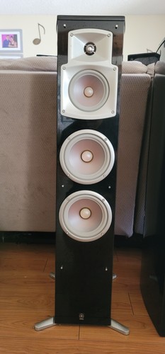 Yamaha 555 floor - floor, standing