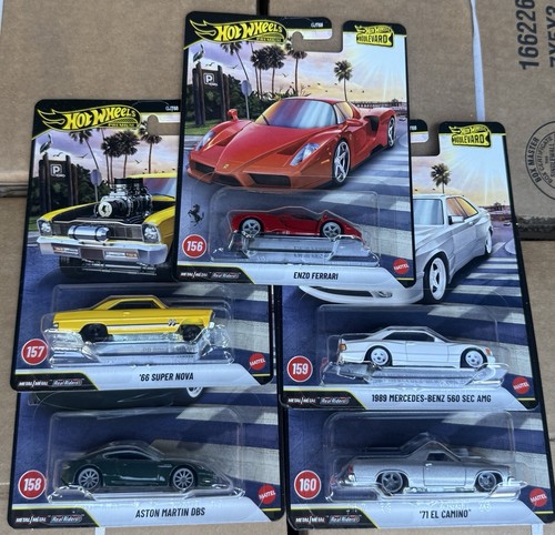 2026 hot wheels - hot, j