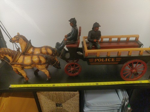 Large horse drawn police - large,