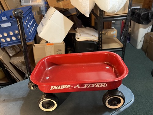 Radio red flyer child - radio, child’s