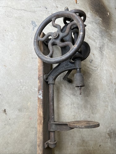 Antique hand crank post - antique,