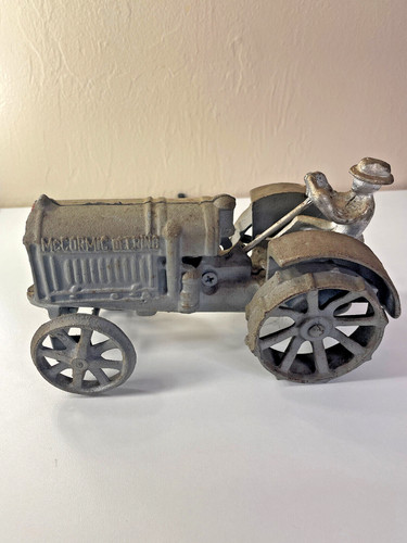 Arcade toys mccormick - toys, deering