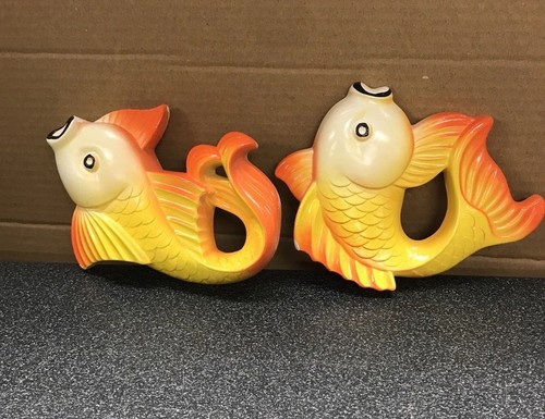 Vintage 1977 chalkware fish - 1977,