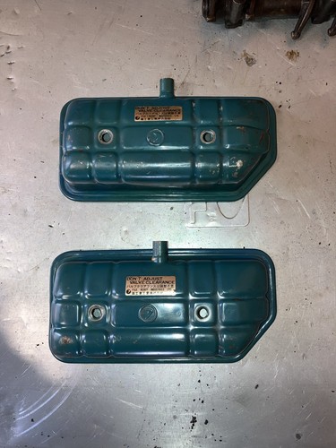 Subaru ea81 valve covers - ea81,
