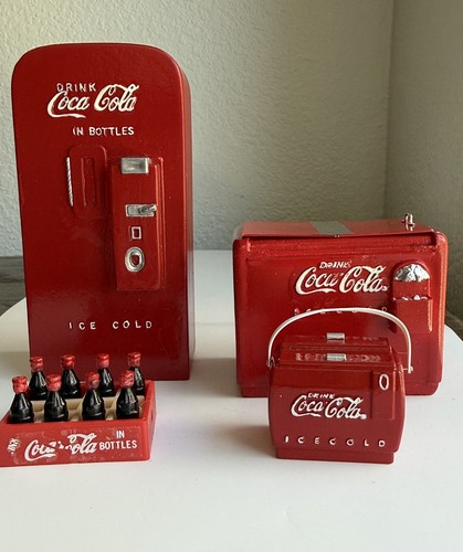 Coca cola mini vending machine - vending,