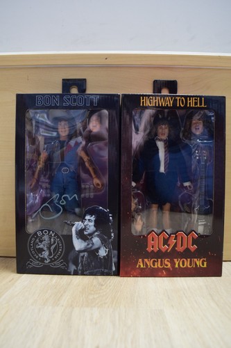 Angus young bon - angus,