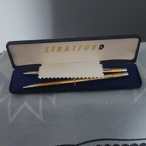 Stratford gold tone pen - gold,