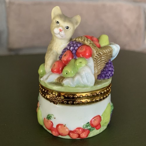 Vintage ceramic porcelain cat - ceramic,