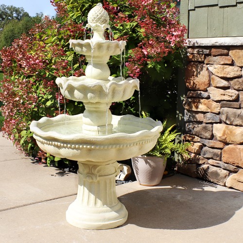 Tier large outdoor - large, water