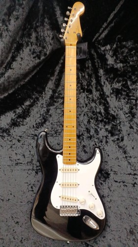 Fender japan stratocaster - japan,